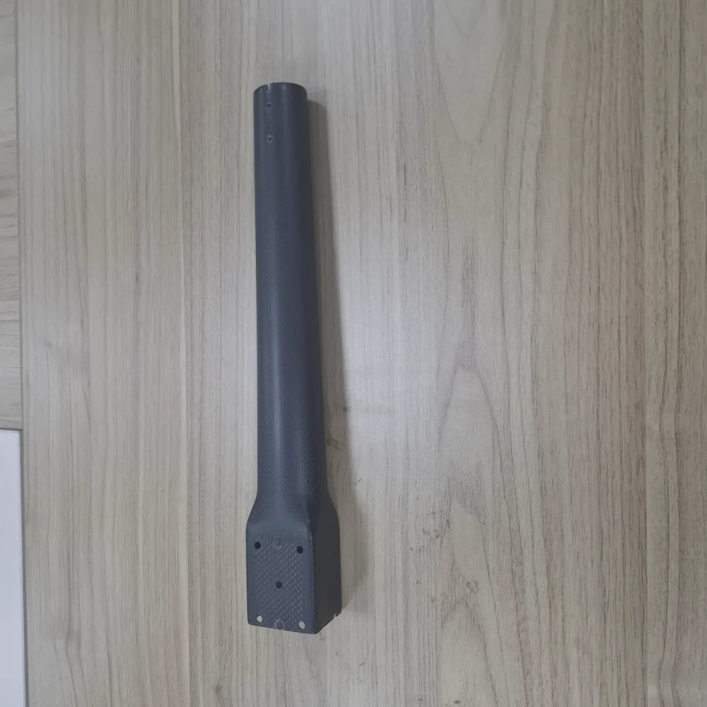 Carbon fiber prototype component with an integrally moulded mounting foot